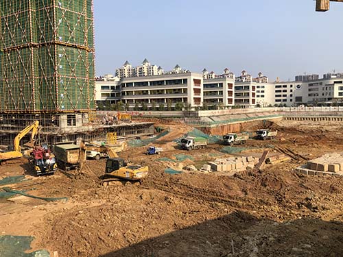 中國(guó)安能第二工程局湖畔學(xué)苑項(xiàng)目部“戰(zhàn)疫情，抓復(fù)工”