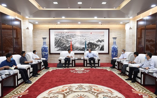 國(guó)家電網(wǎng)有限公司總經(jīng)理、黨組副書(shū)記辛保安會(huì)見(jiàn)寧夏回族自治區(qū)副主席吳秀章