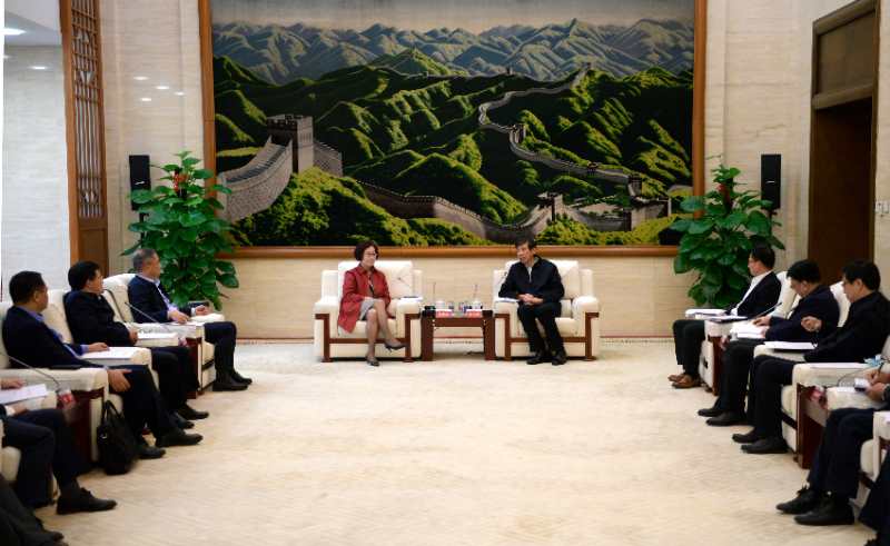 陳飛虎會(huì)見江西省委常委、副省長(zhǎng)吳忠瓊