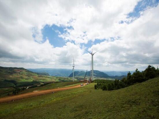 中國一重、上海電氣聯(lián)合開發(fā)下線4種風電機型
