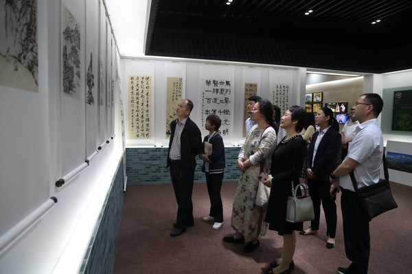 國網(wǎng)寧?？h供電公司開展建黨百年職工廉政書畫攝影聯(lián)展