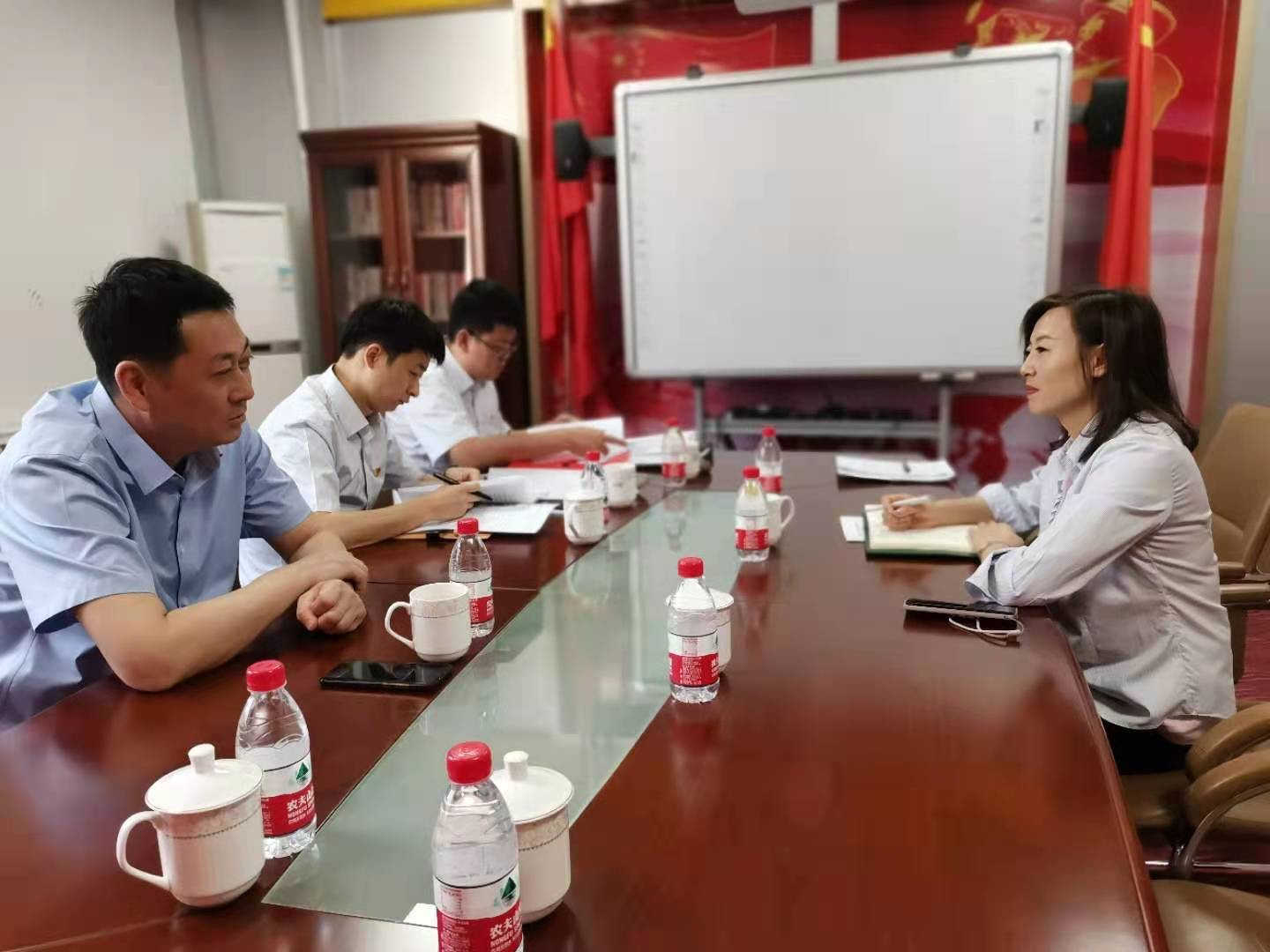 副局長(zhǎng)王永強(qiáng)到烏海電業(yè)局千里山分局開展黨史學(xué)習(xí)教育督導(dǎo)、領(lǐng)學(xué)