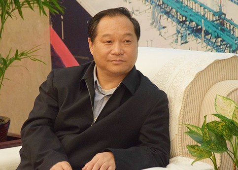 南方電網董事、黨組副書記畢亞雄：電網企業(yè)助力“30·60目標”的舉措、思考和建議