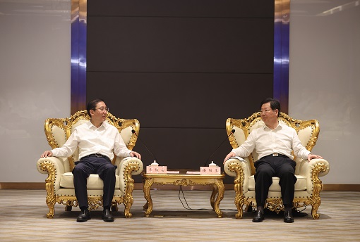 國(guó)家電網(wǎng)董事長(zhǎng)、黨組書記辛保安拜會(huì)河南省委書記樓陽(yáng)生、省長(zhǎng)王凱
