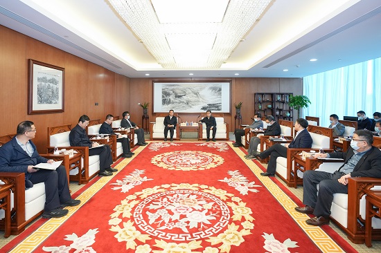 舒印彪鄧建玲會見哈電集團董事長曹志安、總經(jīng)理吳偉章