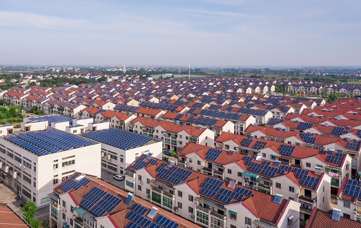 【兩會(huì)】南存輝委員：建議戶用光伏電力納入綠電、綠證、碳排放權(quán)交易市場