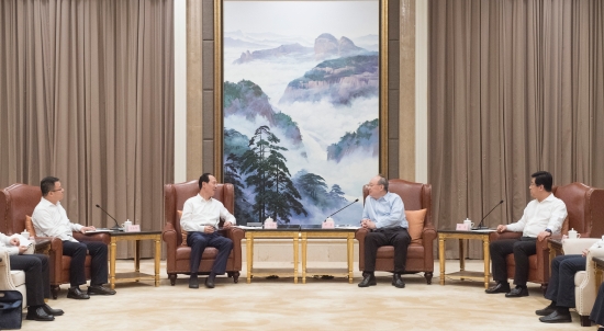 中國電建集團(tuán)公司黨委書記、董事長丁焰章拜會福建省委書記尹力、省長趙龍