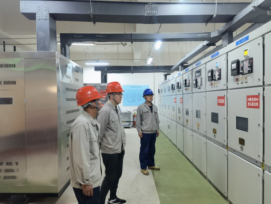 開展客戶側(cè)檢查，為企業(yè)安全用電保駕護航