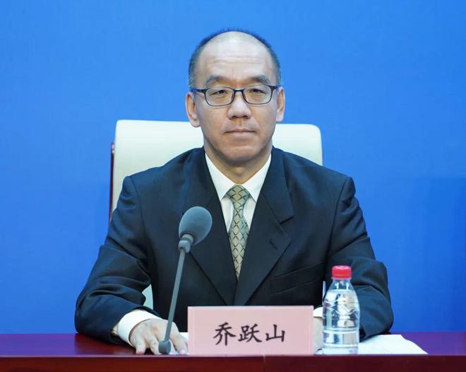 工信部：面向5G通信、新能源等領(lǐng)域 加快關(guān)鍵技術(shù)研發(fā)及產(chǎn)業(yè)化