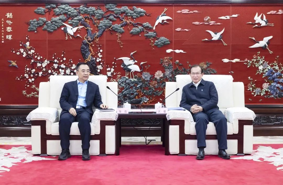 鄒磊、劉明勝拜訪(fǎng)中國(guó)華電董事長(zhǎng)江毅、總經(jīng)理葉向東
