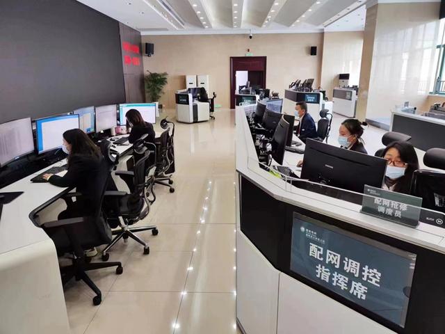 國網(wǎng)武漢供電公司保供不缺失、服務(wù)不打烊