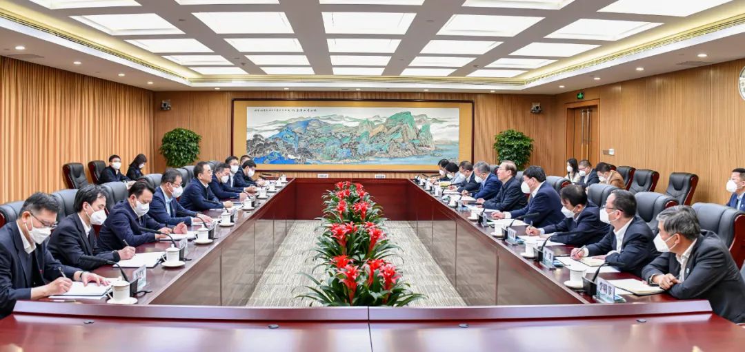 國家電網(wǎng)董事長辛保安、總經理張智剛與大唐董事長鄒磊、總經理劉明勝會談