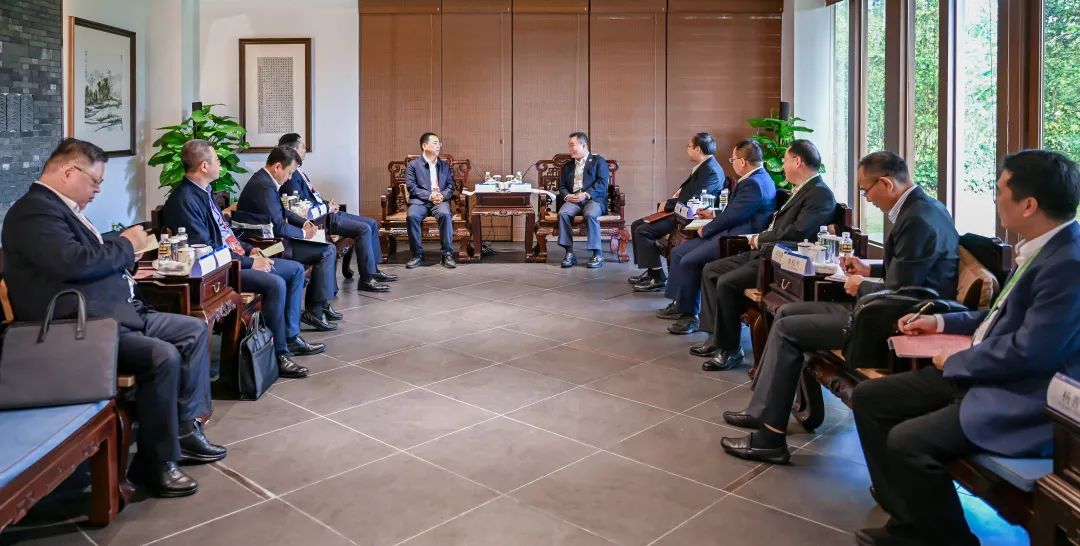 大唐集團黨組書記、董事長鄒磊與海南省副省長倪強會談