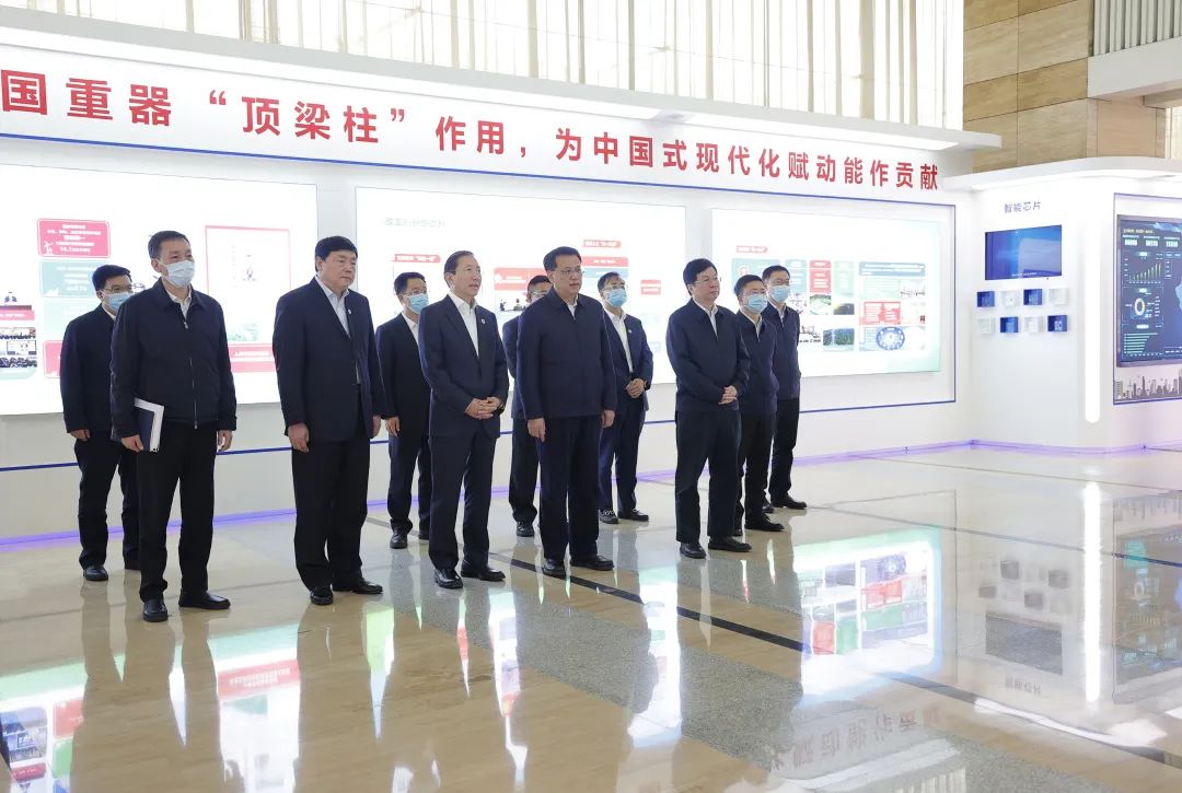 重慶市委書記袁家軍、市長胡衡華與國家電網(wǎng)董事長辛保安、總經(jīng)理張智剛會(huì)談
