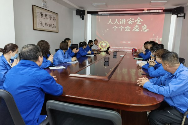 烏海市千里山供電公司：開展消防培訓(xùn)，提升應(yīng)急能力