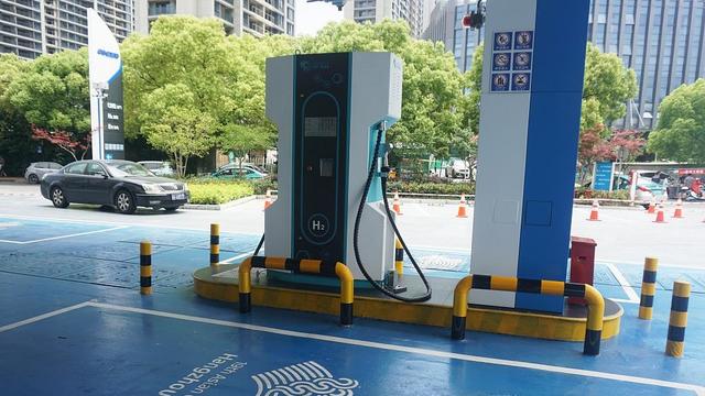 加快培育氫燃料電池汽車產(chǎn)業(yè)，浙江超前布局加氫站建設(shè)