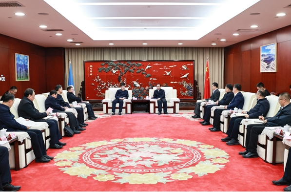 江毅會(huì)見內(nèi)蒙古自治區(qū)黨委常委、常務(wù)副主席黃志強(qiáng)