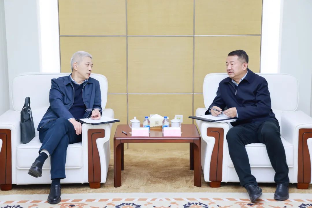 中國一重集團(tuán)黨委書記、董事長徐鵬一行拜訪大唐環(huán)境黨委書記、董事長朱利明