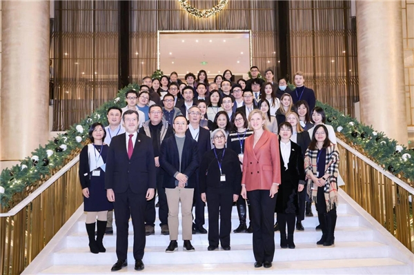 愛旭持續(xù)發(fā)力中歐新能源市場(chǎng)，為零碳未來(lái)注入更多活力