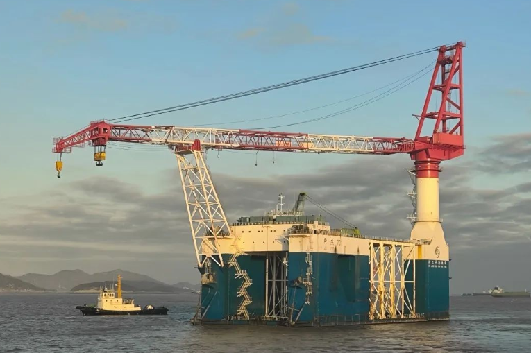 “萬噸級”安裝船到位！服務于浙江在建最大海上風電項目