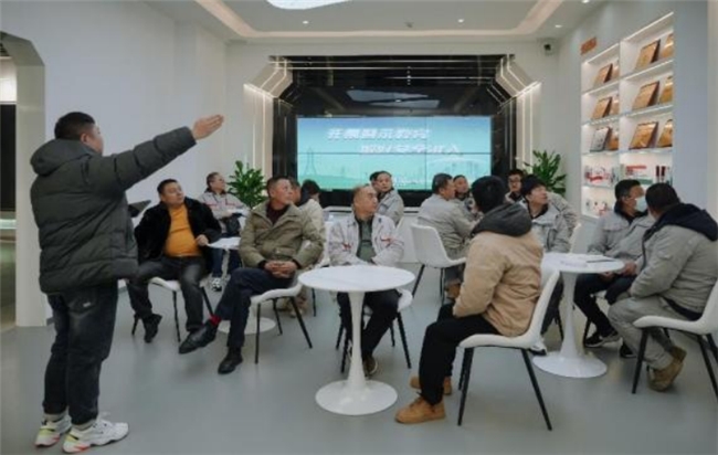 怡能集團(tuán)以沉浸式安全教育，為電力施工準(zhǔn)入賦能
