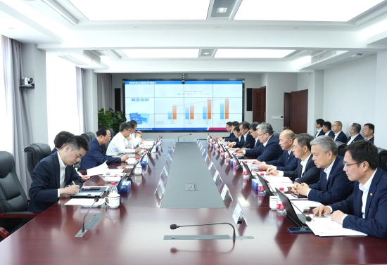 中國(guó)電建黨委書記、董事長(zhǎng)丁焰章赴上海片區(qū)子企業(yè)調(diào)研指導(dǎo)工作