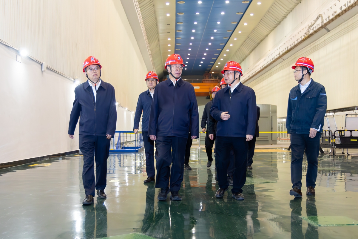 三峽集團(tuán)董事長、黨組書記劉偉平赴清江梯級水電站調(diào)研