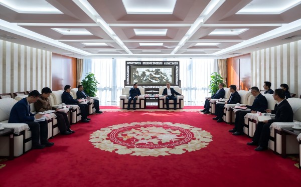 祖斌會(huì)見(jiàn)中電聯(lián)黨委副書(shū)記、專(zhuān)職副理事長(zhǎng)王抒祥